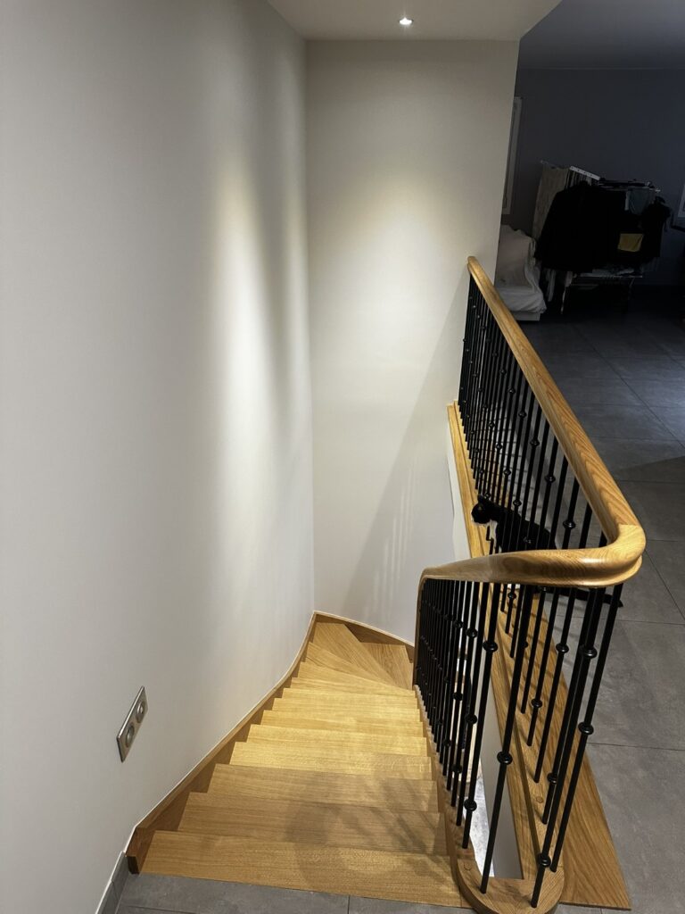 cage escalier st laurent de mure 02 - AMF Rénovation cage escalier st laurent de mure 02